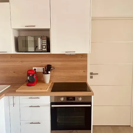 Superbe T2 Neuf, Tout Proche Plage. De 2 A 4 Pers Apartment